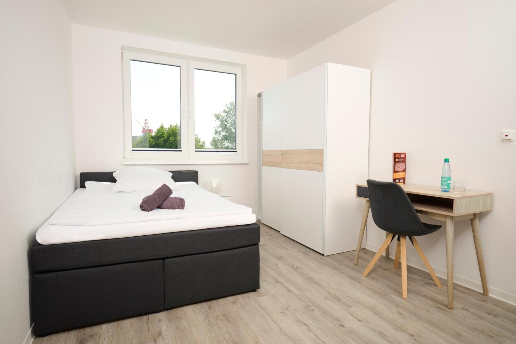 Shipyard Guesthouse Gaestehaus Fuer Geschaeftsreisende Und Monteure An Der Elsflether Werft Und Trainingcenter Heinemann Solutions Gmbh Extérieur photo